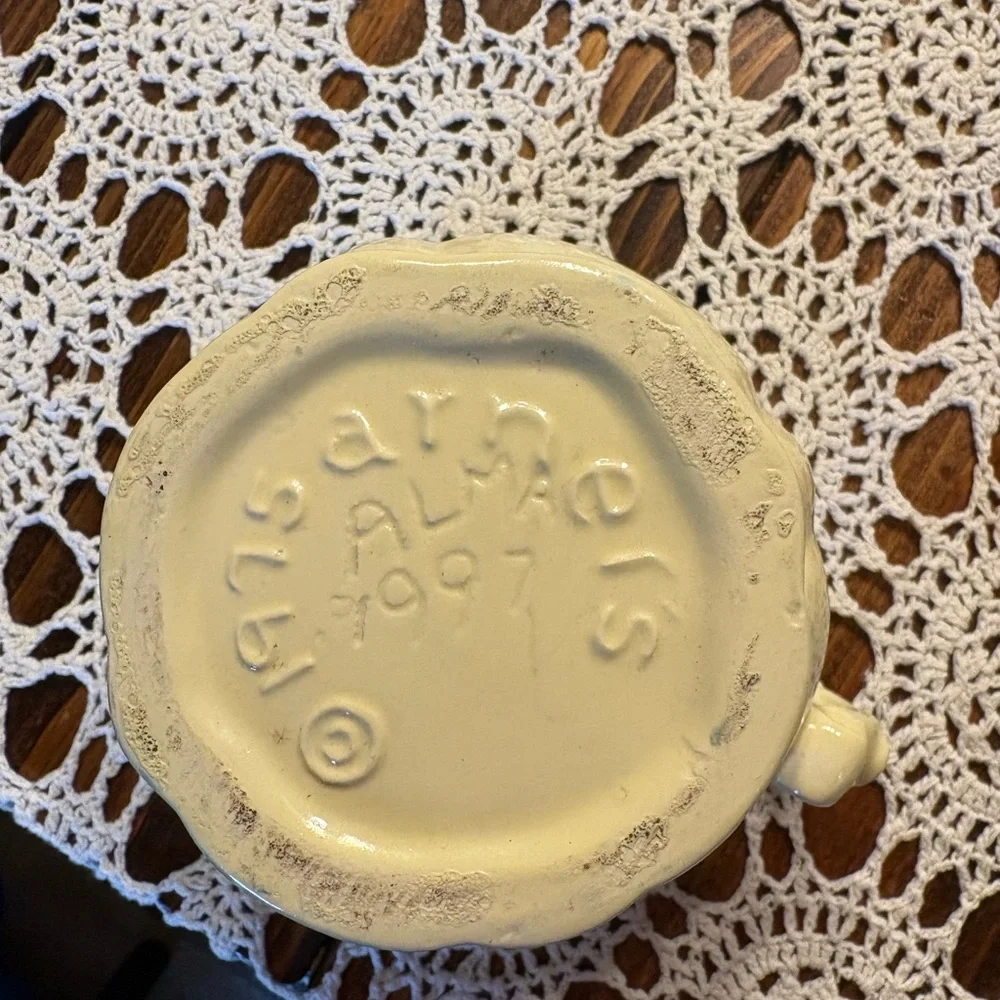 Vintage Arnels pitcher - Picture 3 of 4